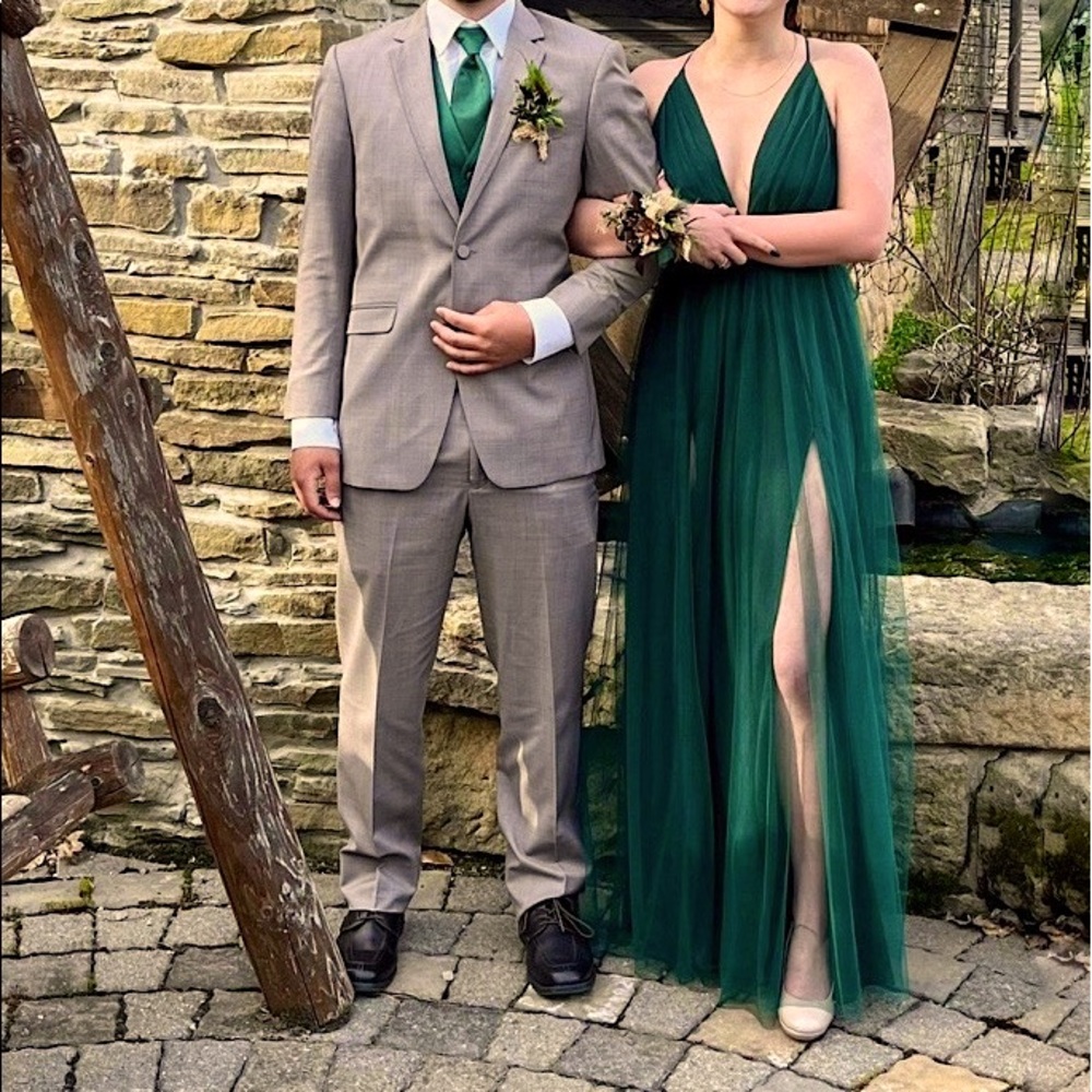 forest green prom dress